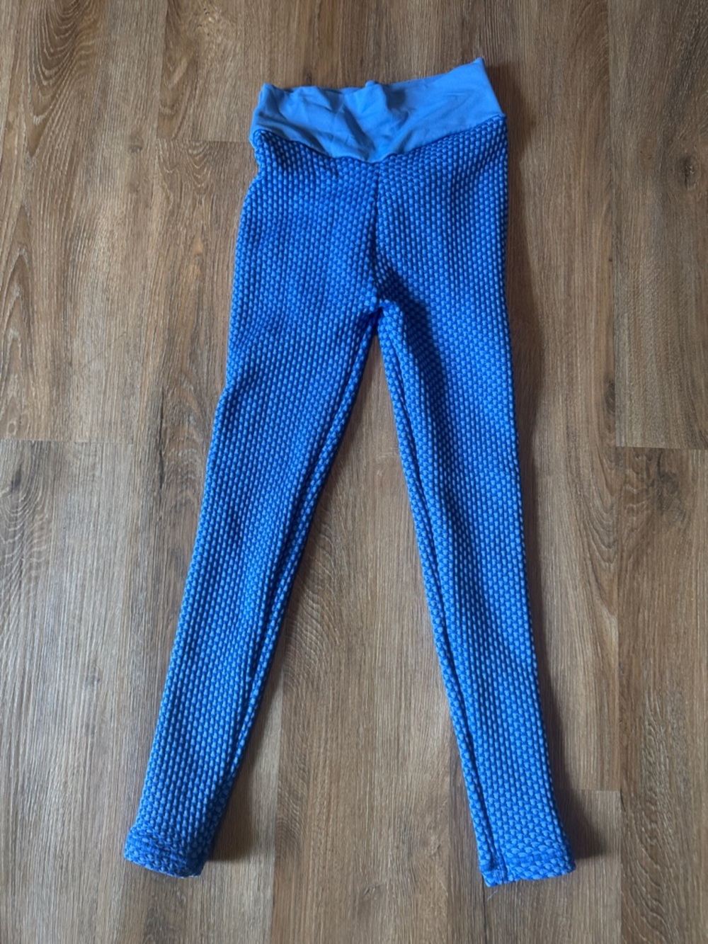 Blue Textured Stretch Leggings